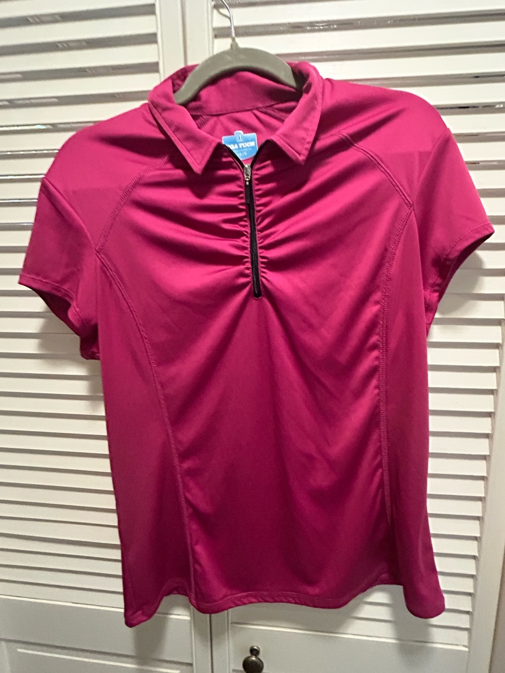 PGA Tour Women's Short-Sleeve Zip Polo - Fuchsia